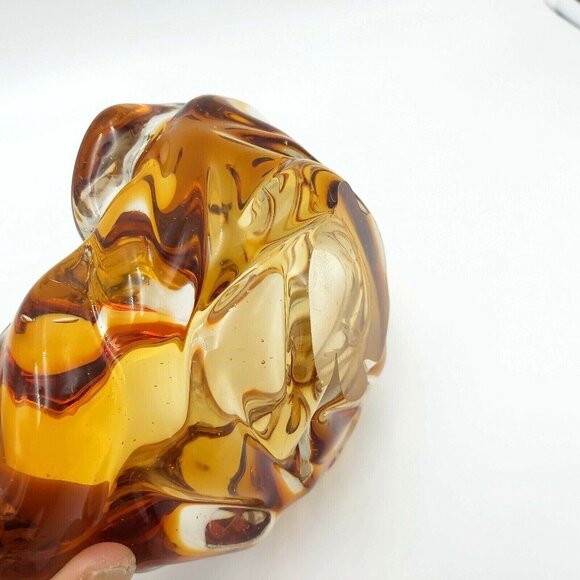 Amber Colored Glass Art Ashtray Table Decor Unsigned Possibly Murano or Chalet - Picture 8 of 8